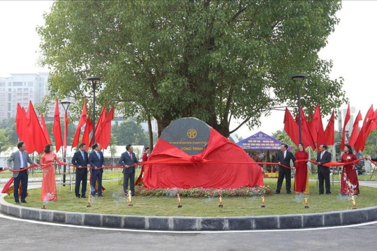 Khánh thành Công viên Long Biên