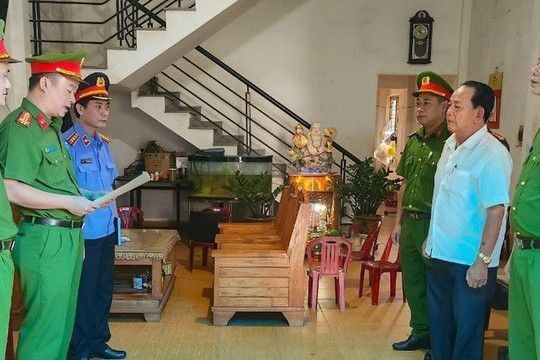 Hoàng Trung Nhân xuất hóa đơn “khống” gần 1 tỷ đồng