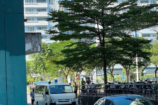 Bình Dương: Nam sinh rơi lầu ký túc xá tử vong