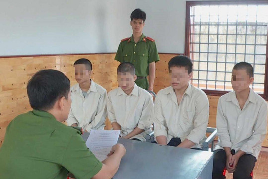 Giam 4 thanh thiếu niên có hành vi giết người