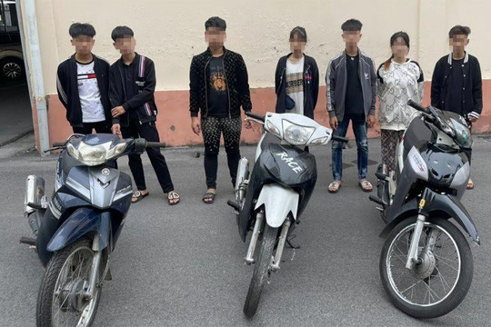 Khởi tố đối tượng rủ bạn đi trêu Cảnh sát giao thông
