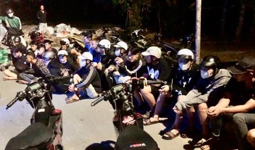 Vây bắt nhóm 'quái xế' tụ tập đua xe trái phép