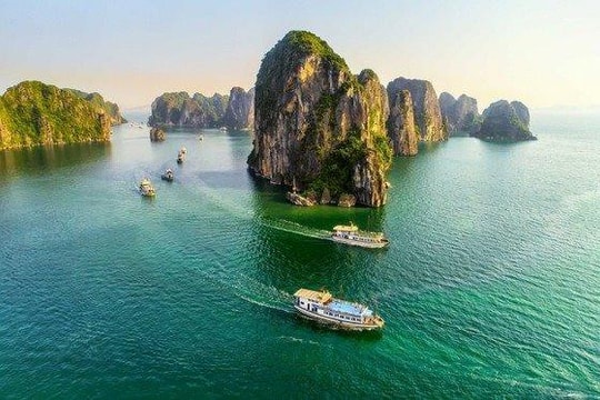 Vịnh Hạ Long vào top 51 điểm đến đẹp nhất thế giới