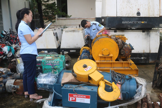 Phát hiện lô máy móc, thiết bị nhập lậu có giá trị hàng trăm triệu đồng