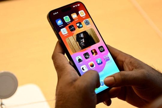 Apple tạm dừng phát triển iOS 18 để tập trung sửa lỗi