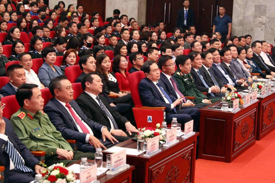 Phó Chủ tịch Thường trực Quốc hội Trần Thanh Mẫn dự Lễ tổng kết Hội thi hòa giải viên giỏi toàn quốc