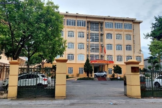 Duyệt gần 4 tỷ đồng hỗ trợ chế độ trợ cấp mai táng phí đối với dân công hỏa tuyến