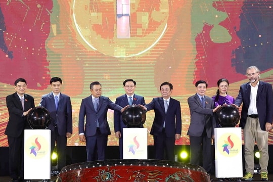 Khai mạc Festival Bảo tồn và Phát triển làng nghề Việt Nam năm 2023