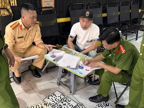 Nhiều biển số ô tô, xe máy không nguồn gốc