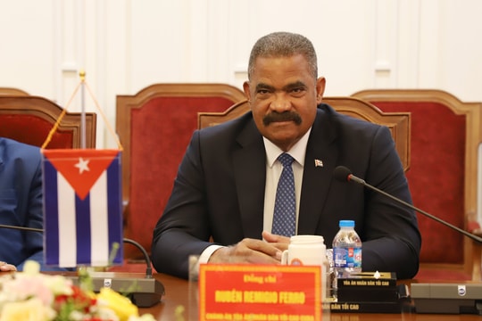 Chánh án TANDTC Cuba thăm và làm việc tại Việt Nam