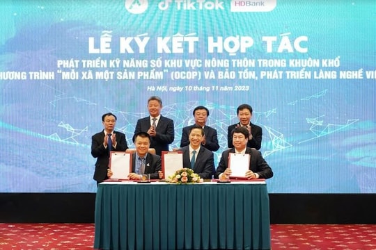 HDBank cùng Agritrade thúc đẩy tiêu thụ nông sản Việt trên nền tảng số