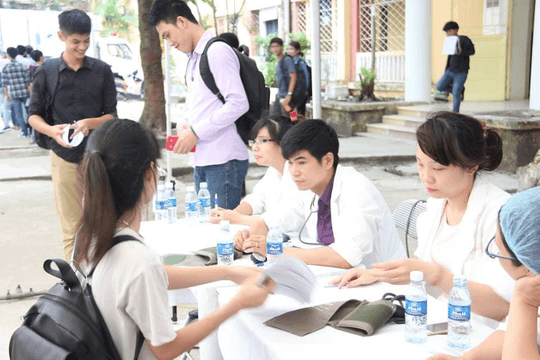 Hướng tới 100% người dân được cấp hồ sơ sức khỏe điện tử