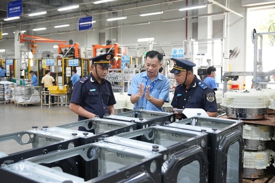 Ngành hải quan dồn lực để đạt dự toán được giao năm 2023