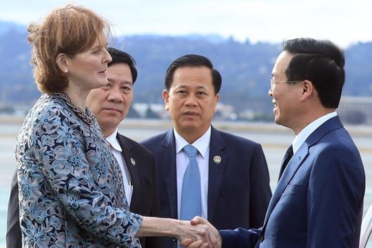 Chủ tịch nước Võ Văn Thưởng đến San Francisco, bắt đầu chương trình tham dự Tuần lễ Cấp cao APEC 2023