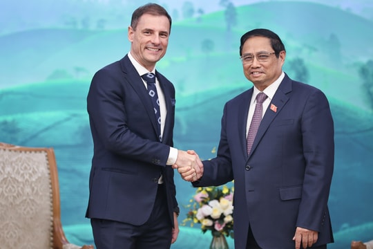 Thủ tướng Phạm Minh Chính tiếp Bộ trưởng Tư pháp Hungary