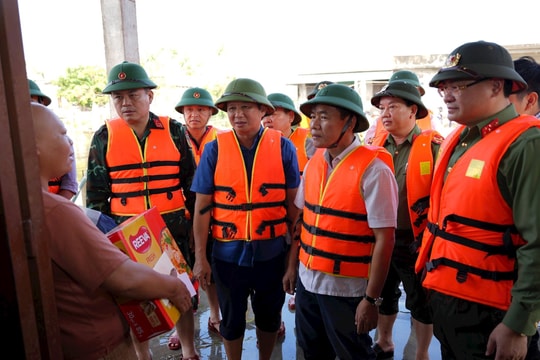 Lãnh đạo tỉnh Thừa Thiên Huế chỉ đạo khắc phục hậu quả lũ lụt