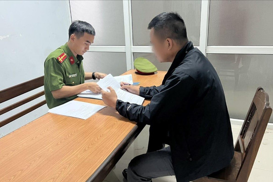 Lừa chuyển nhượng cổ phần, chiếm đoạt gần 40 tỷ đồng