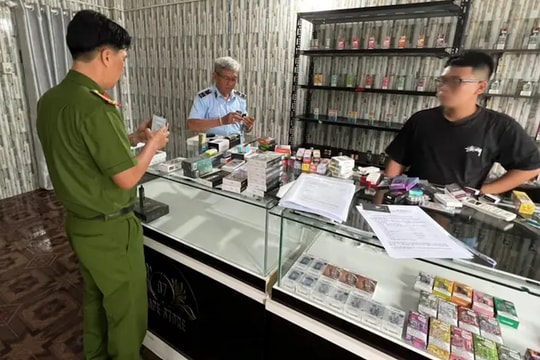 Tạm giữ 1.179 sản phẩm thuốc lá điện tử không rõ nguồn gốc