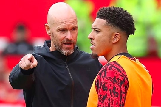 "Người đến, kẻ đi" tại Old Trafford khi Sir Jim Ratcliffe lên nắm quyền