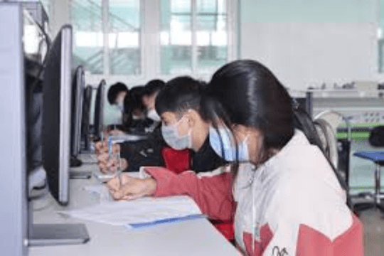 Dừng chương trình tín dụng vay vốn mua máy tính học tập trực tuyến đối với HSSV
