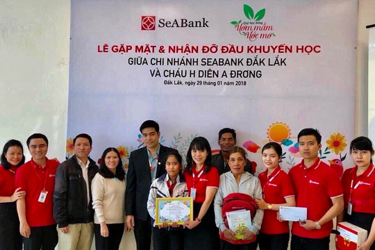 Học bổng Ươm mầm Ước mơ SeABank viết tiếp giấc mơ đại học cho học sinh nghèo