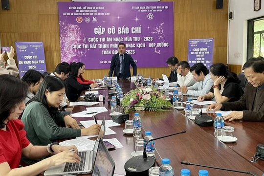 Tổ chức cuộc thi tìm kiếm tài năng biểu diễn âm nhạc thính phòng
