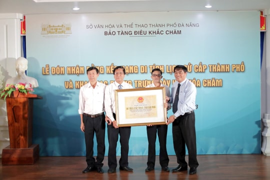 Bảo tàng Điêu khắc Chăm Đà Nẵng đón Bằng xếp hạng Di tích lịch sử cấp thành phố