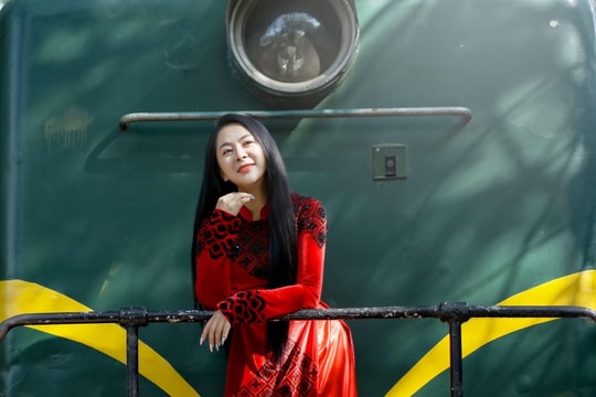 NTK Vũ Thảo Giang: "Ngôn ngữ thời trang đánh thức di sản"