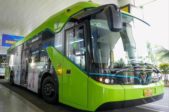 Thí điểm vận chuyển khách bằng ô tô từ Hải Dương đến các sân bay