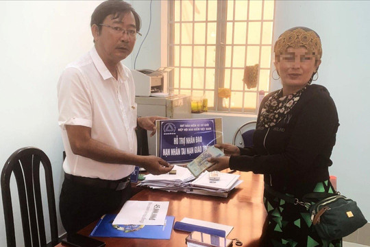 Hỗ trợ nhân đạo gia đình nạn nhân tử vong do tai nạn giao thông tại Tây Ninh