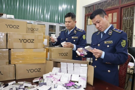 Tạm giữ 2.500 sản phẩm thuốc lá điện tử mang nhãn hiệu YOOZ ZERO POD