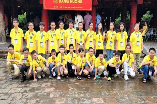 Đoàn Việt Nam dẫn đầu kỳ thi Toán và Khoa học Quốc tế IMSO 2023