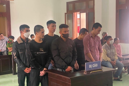 Nhóm côn đồ dùng tuýp sắt đánh người lĩnh án
