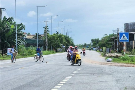 Tiềm ẩn tai nạn trên đường dẫn cao tốc Đà Nẵng - Quảng Ngãi