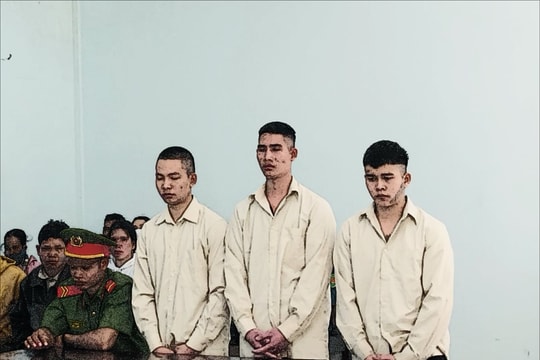 Rủ bạn đi đánh trả thù nhóm thanh niên làng