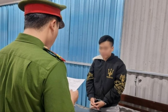 Tạm giam đối tượng gây rối trật tự công cộng