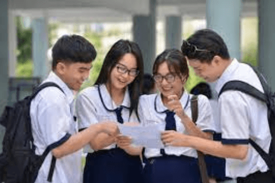 “Chốt” phương án thi tốt nghiệp THPT từ năm 2025 với hai môn bắt buộc