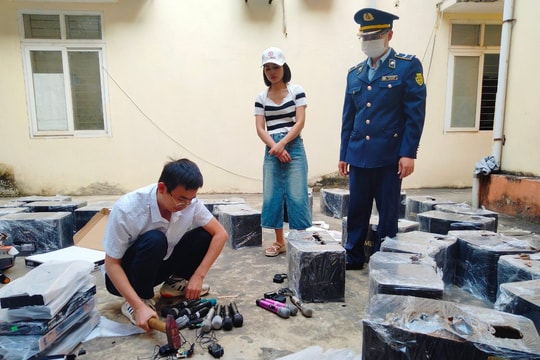 Tiêu hủy hàng chục thiết bị âm thanh giả mạo nhãn hiệu BMB