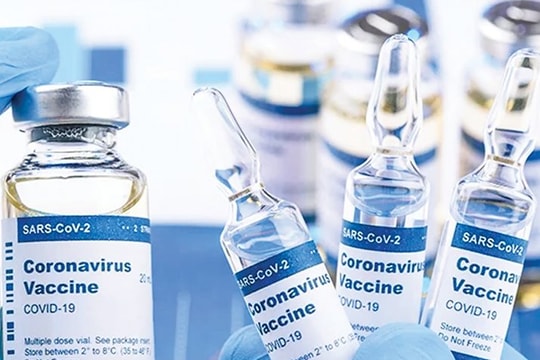TP.HCM: Vaccine miễn phí cạn kiệt, nguy cơ bùng phát dịch bệnh