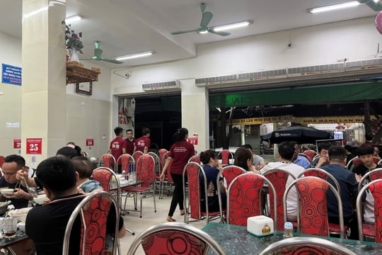Tìm người chuyển thừa 269,730 triệu đồng cho bữa ăn trưa