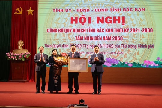 Phó Thủ tướng Trần Hồng Hà dự lễ Công bố Quy hoạch tỉnh Bắc Kạn