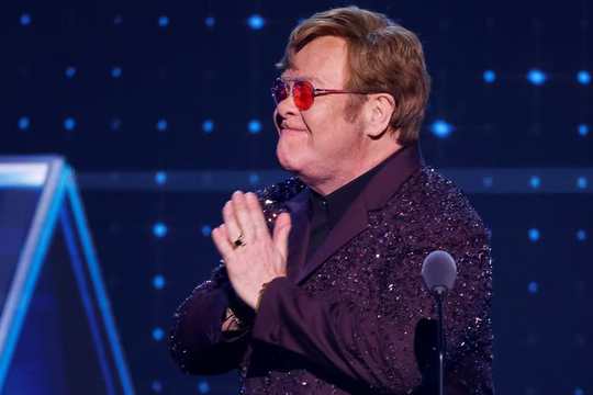 Anh mở rộng chương trình sàng lọc HIV khi Elton John phát biểu trước các nhà lập pháp