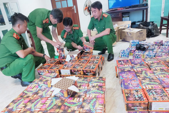 Xử lý nghiêm hành vi mua bán, sử dụng pháo trái quy định