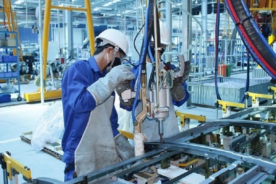 Chỉ số PMI tháng 11 thấp nhất trong 5 tháng
