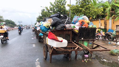 TP Cần Thơ: Người dân bức xúc vì các điểm tập kết rác thải gây ô nhiễm môi trường