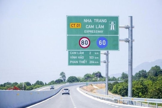 Cao tốc Bắc-Nam sẽ bỏ barie đầu vào tại 3 trạm thu phí