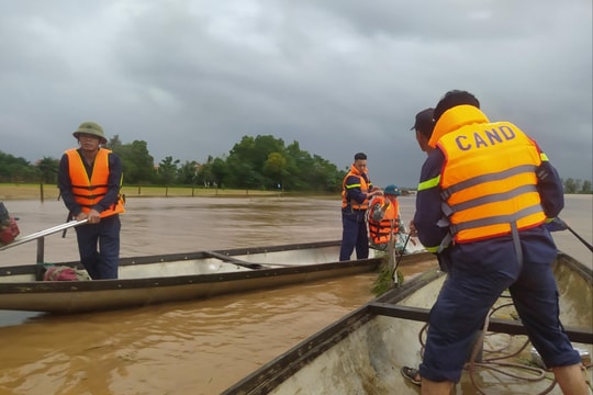 Tìm thấy nạn nhân rơi xuống sông Long Đại