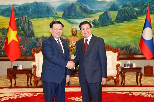 Chủ tịch Quốc hội Vương Đình Huệ hội kiến Tổng Bí thư, Chủ tịch nước Lào Thongloun Sisoulith