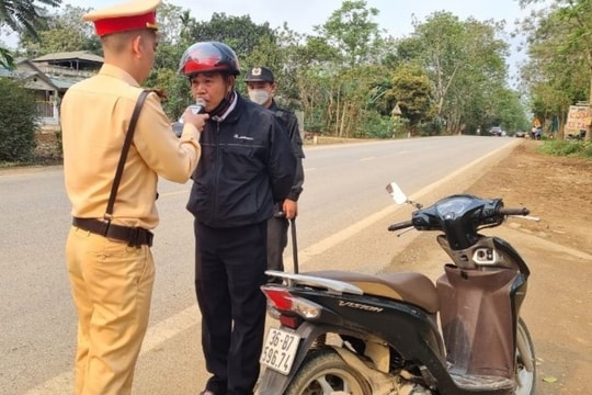 Xử phạt hơn 5,8 tỷ đồng vi phạm giao thông trên đường Hồ Chí Minh