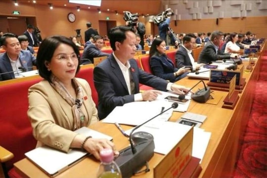 Hà Nội: Hỗ trợ 100% mức đóng bảo hiểm y tế cho người cao tuổi